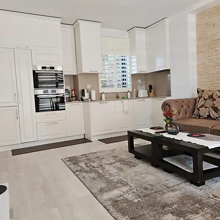 In The Heart Of Plovdiv&free Parking *