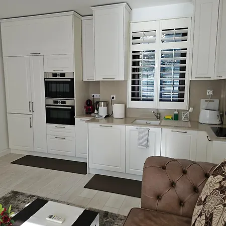 In The Heart Of Plovdiv&free Parking Апартамент *